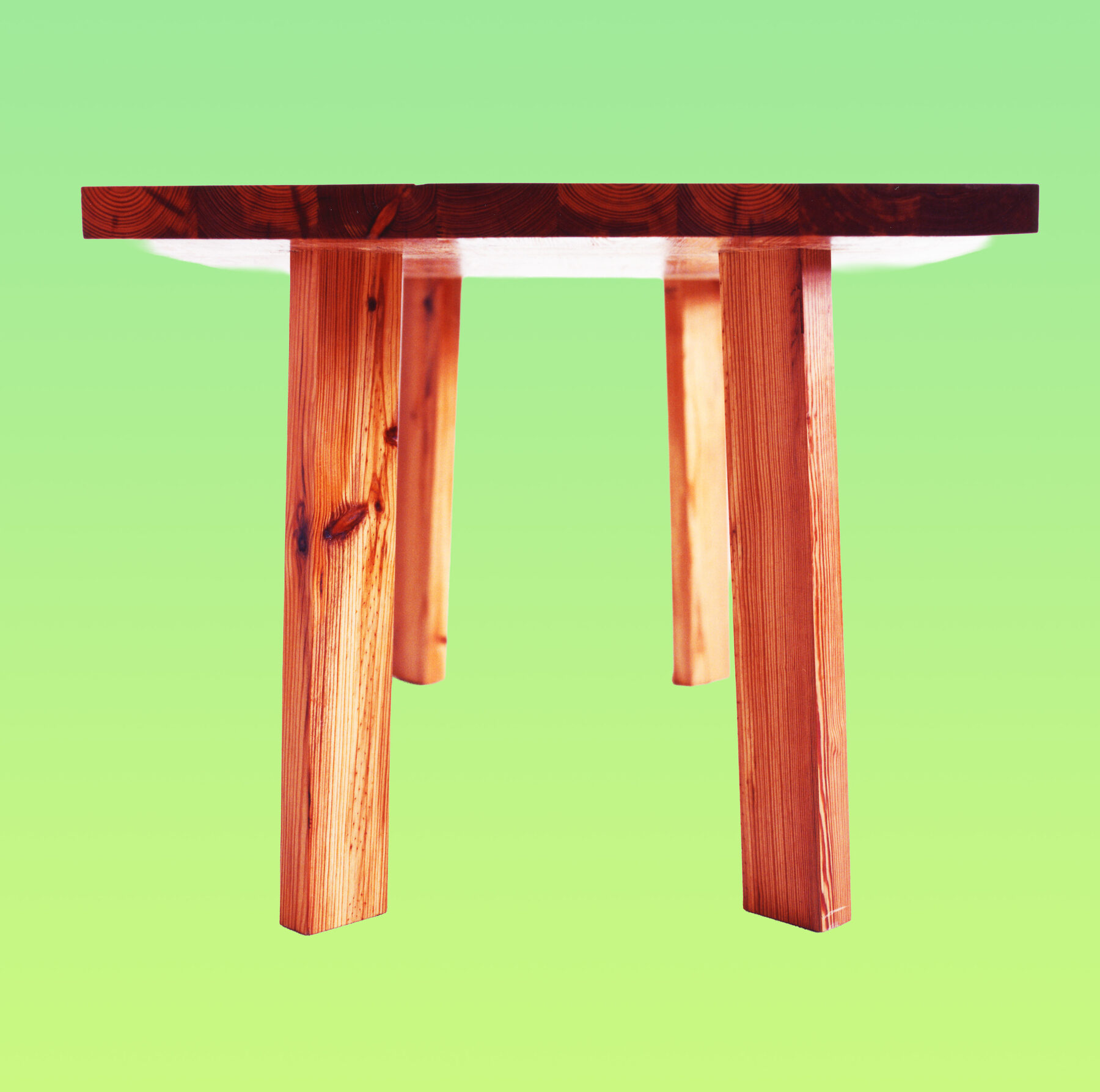 Mini Belly Dining Table